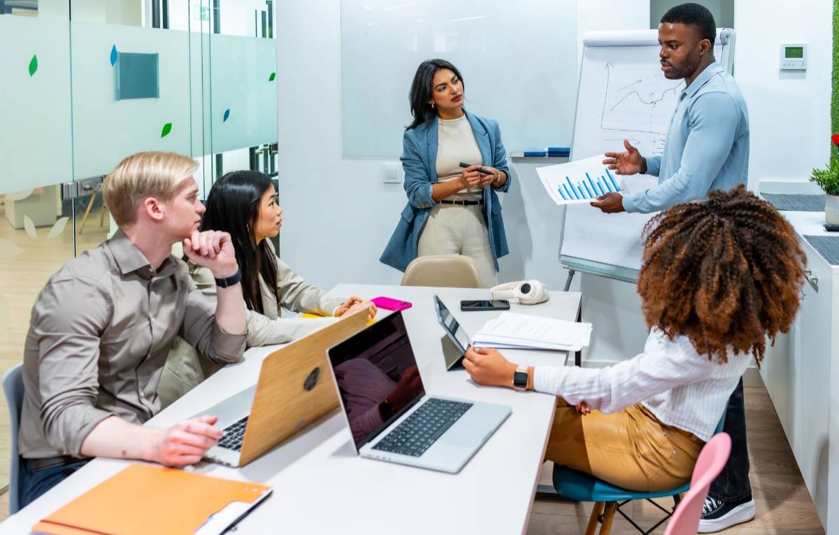 أشكال العلامات التجارية - 966 54 144 7701